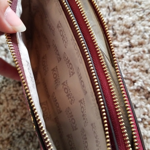 Michael Kors DBL GSSET Wristlet Jet Set Item - Picture 5 of 8